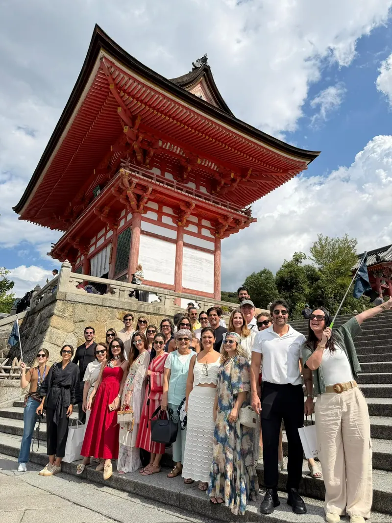 Grupo da LG Viagens diante do templo Kiyomizu-dera, em Quioto, no Japão