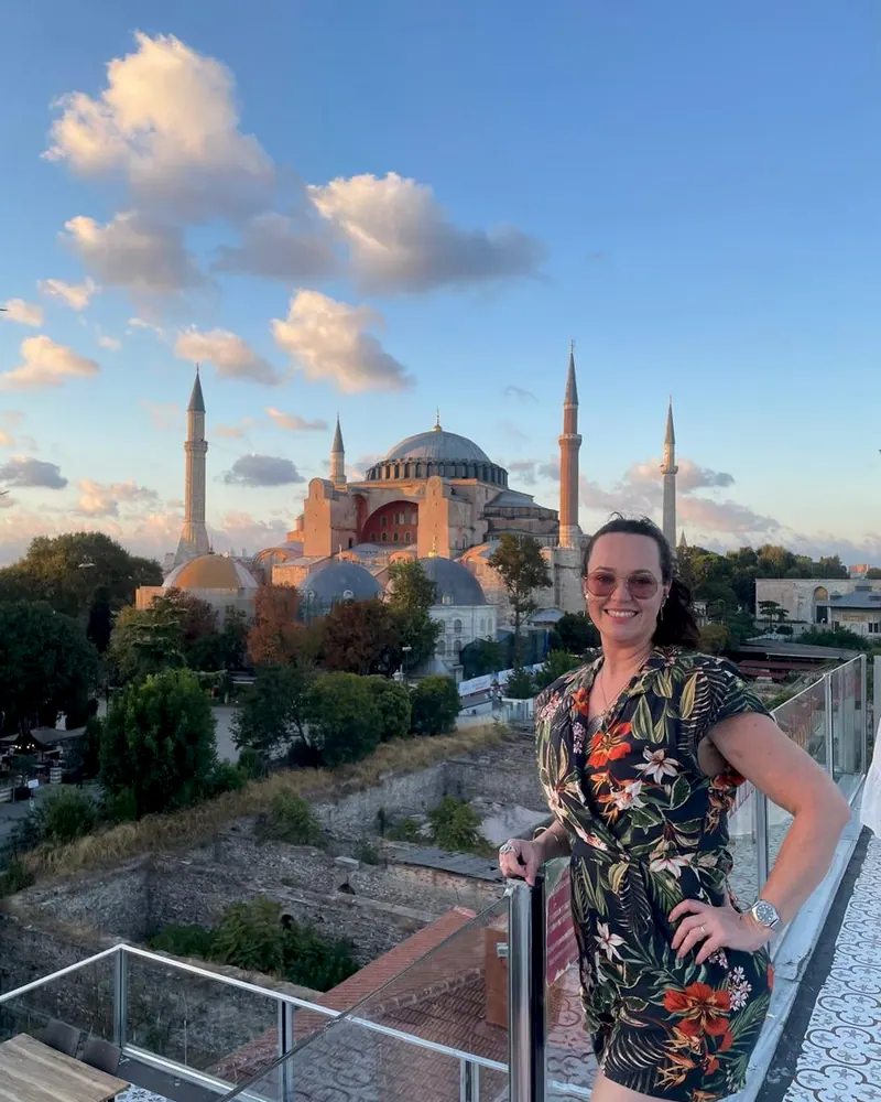 Santa Sofia ao fundo, em Istambul